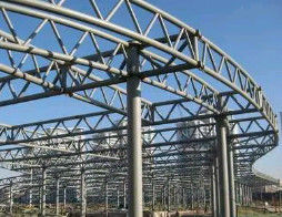 Capriate prefabbricate del tetto del Carport del metallo, capriata d'acciaio leggera tubolare d'acciaio Q235